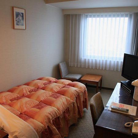 Tahara City Hotel Buitenkant foto